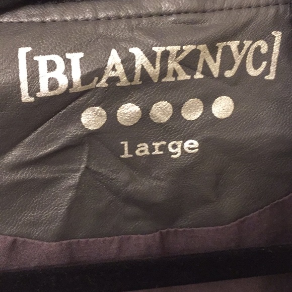 Faux leather draped Moto jacket in size large - Picture 5 of 6